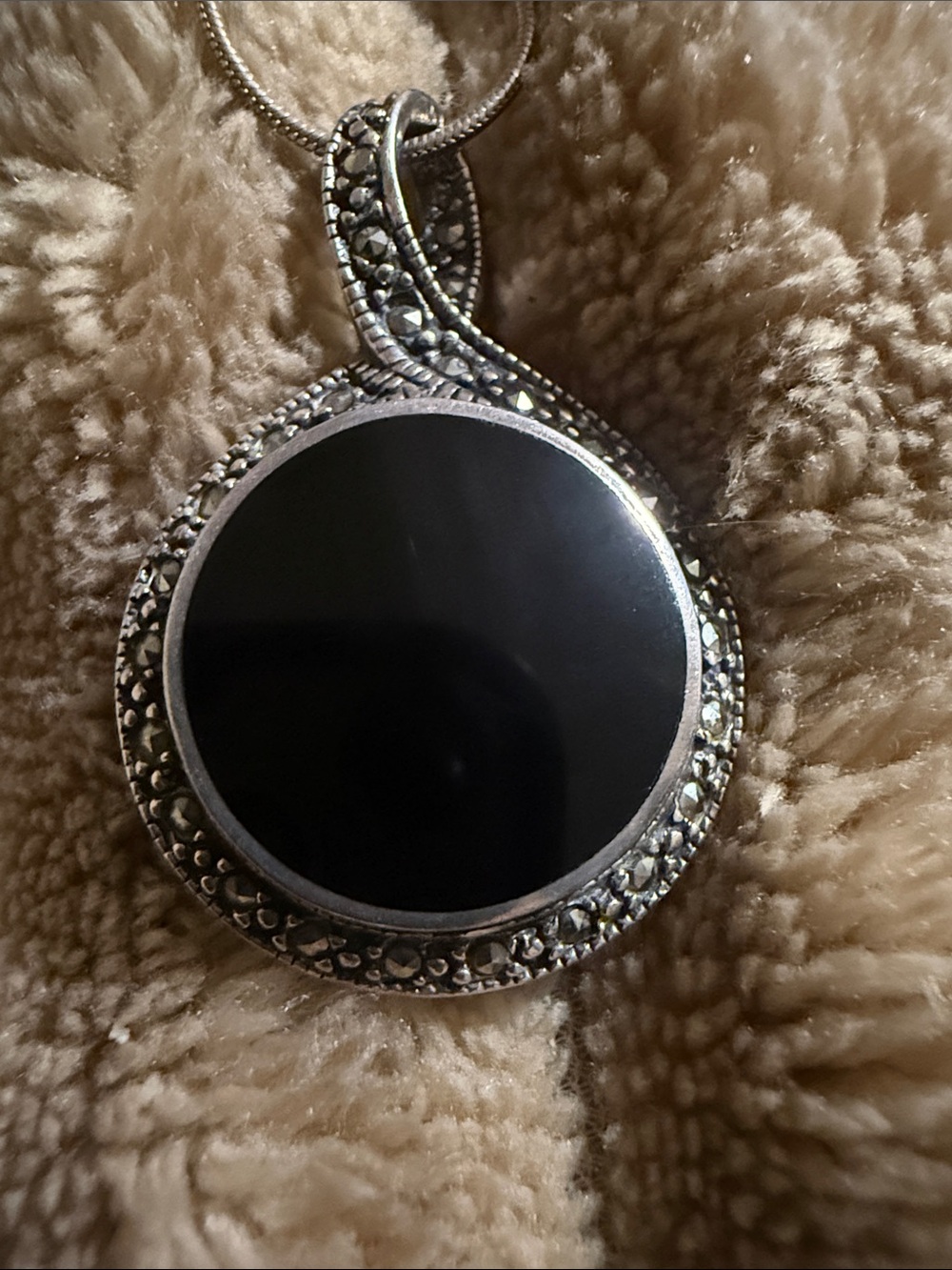 Silver Marcasite Black Onyx Round Pendant Necklace reversible necklace no